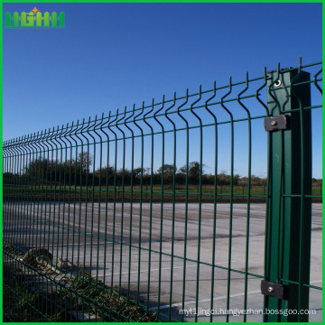 high quality made in China welded wire mesh fence panels in 12 gauge